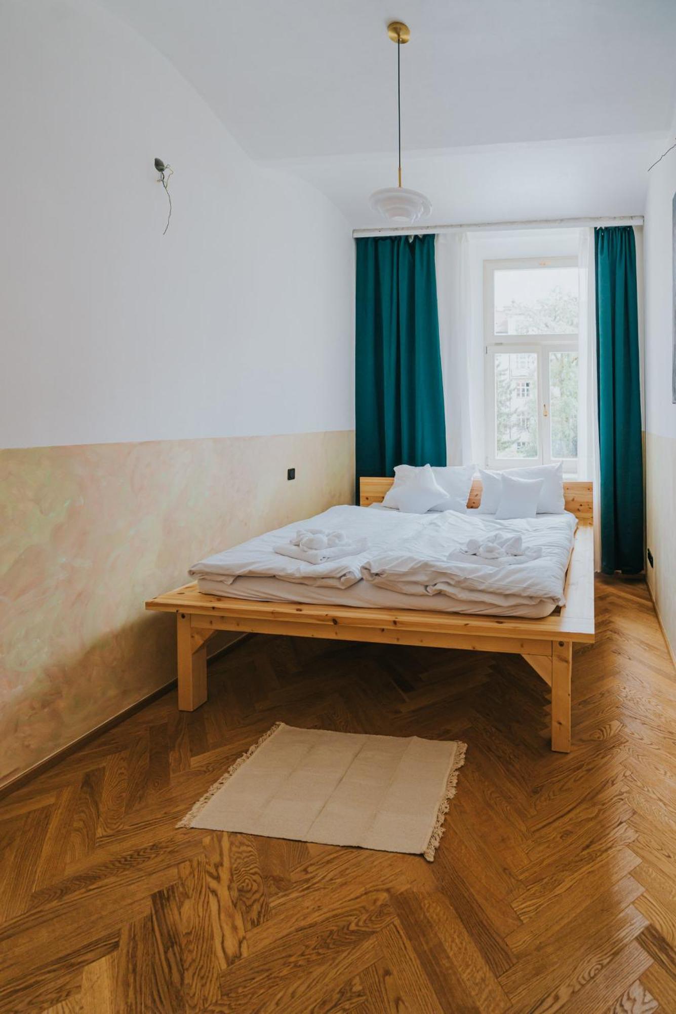 Apartahotel Bohemian Experience *