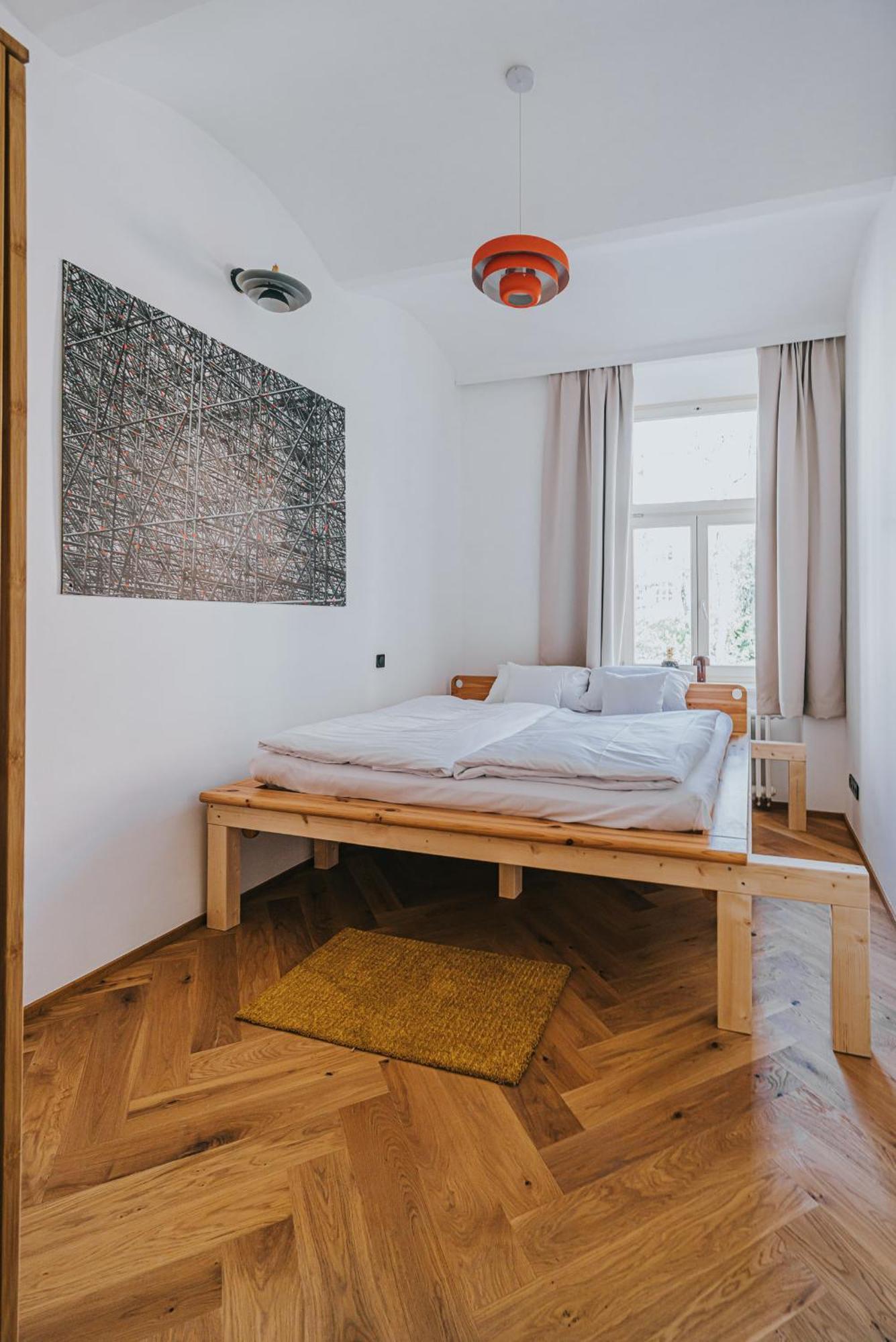 Apartahotel Bohemian Experience *