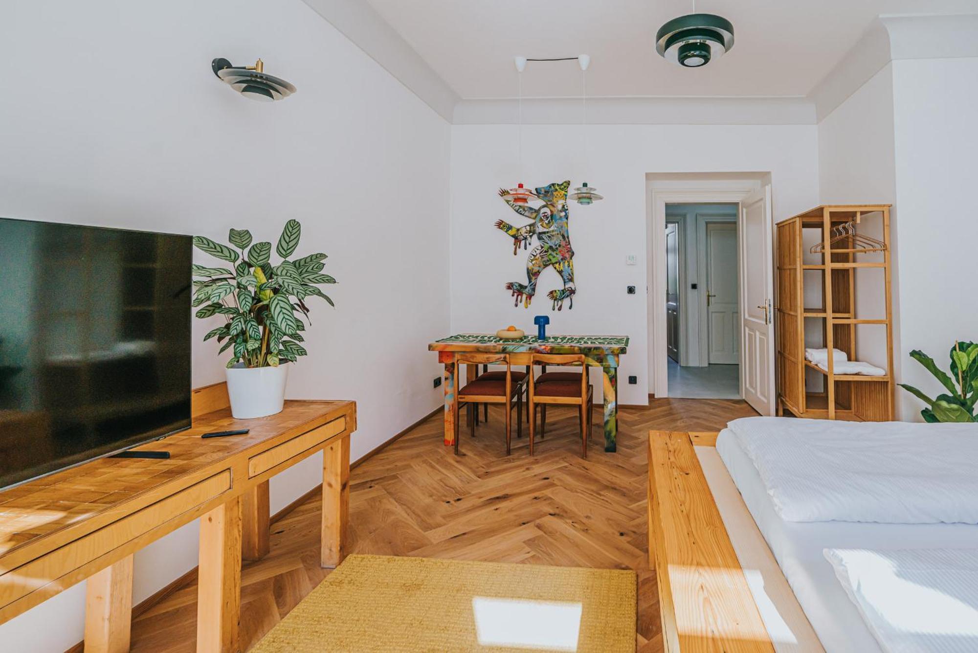 Apartahotel Bohemian Experience *