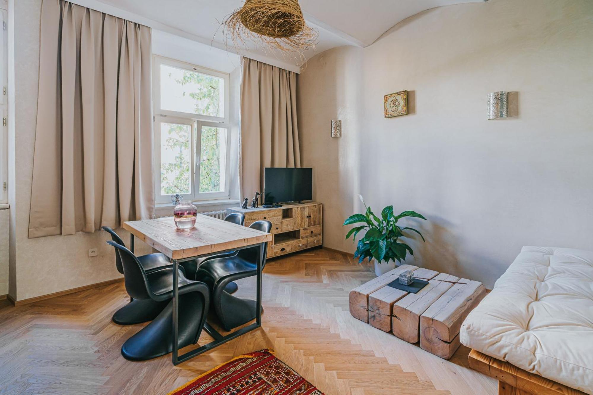 Apartahotel Bohemian Experience